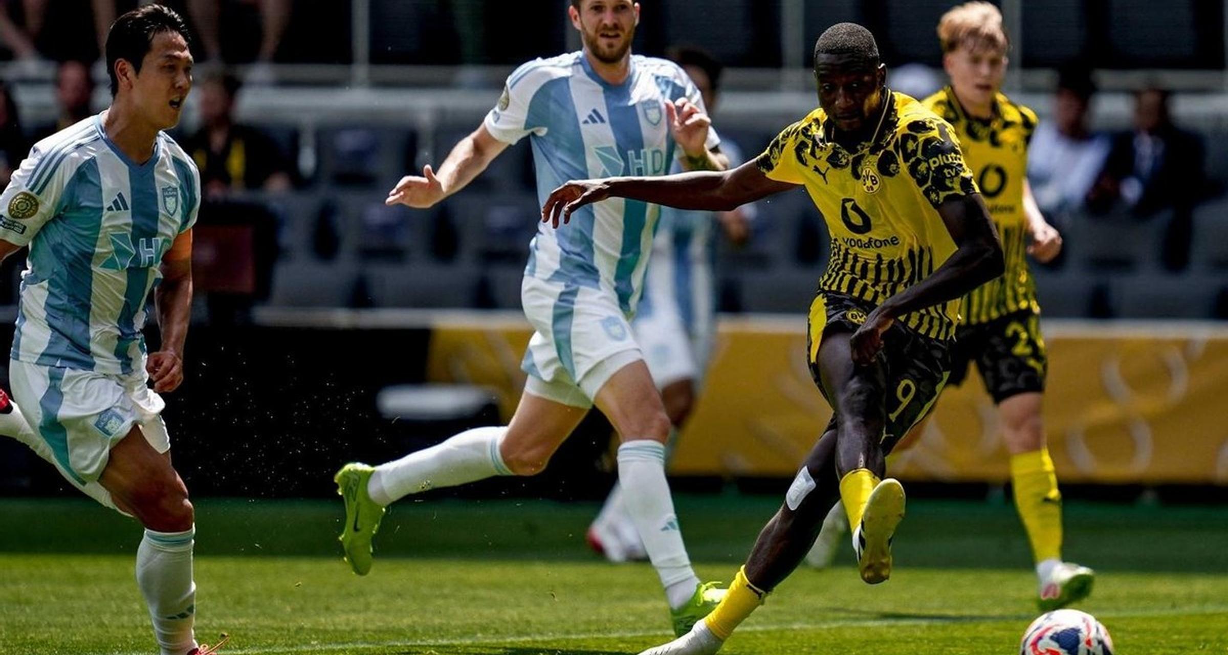 热苏斯状态回暖!曼城或因此获连胜 热苏斯状态回暖!曼城或因此获连胜