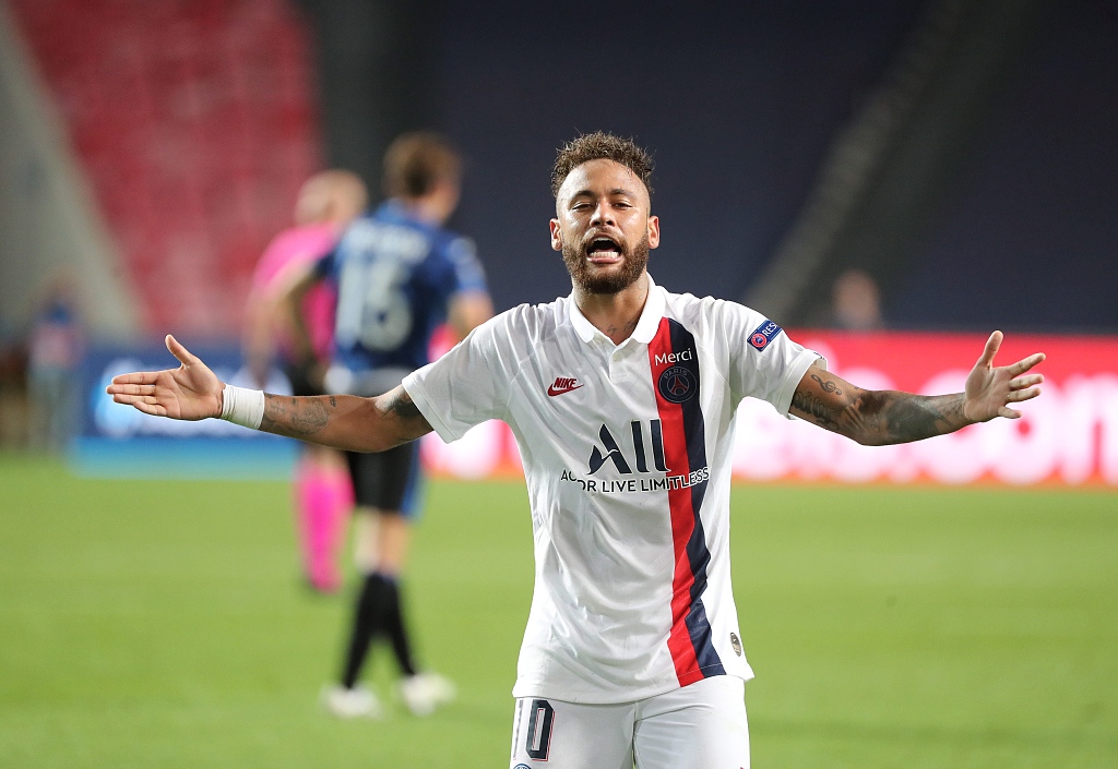 HLE轻取CLG,Inspired操刀奇招英雄翻盘入围赛3:1(巴黎) HLE轻取CLG,Inspired操刀奇招英雄翻盘入围赛3:1(巴黎)