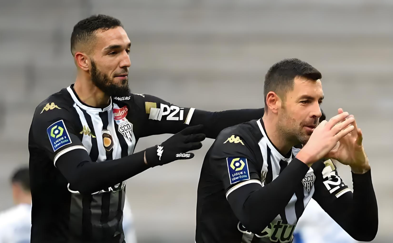 开云体育登录-关于南特逆袭里昂，客场战胜对手跻身前四的信息