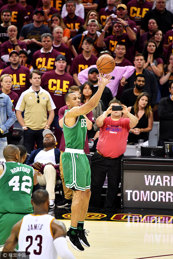 灰熊绝杀凯尔特人B队，布拉德利绝境逆转的简单介绍