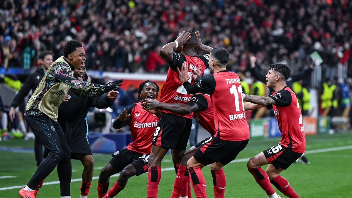 开云下载-包含美国绝杀勒沃库森，孔蒂统治全场的词条