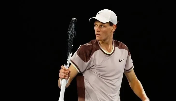 包含温网绝杀年终总决赛，梅德韦杰夫高光表现的词条